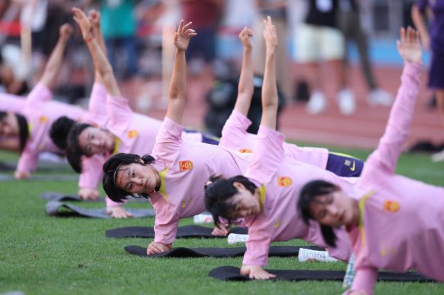 九游体育APP-女足世界杯未战中国队已输？热身赛最少英格兰19场